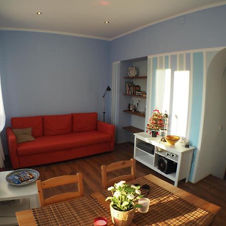 Cosy Appartment W/ Terrace In The Old City Centre Malaga Ngoại thất bức ảnh