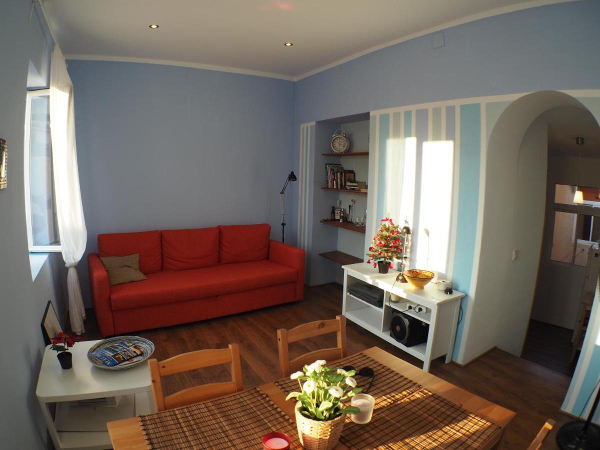 Cosy Appartment W/ Terrace In The Old City Centre Malaga Ngoại thất bức ảnh